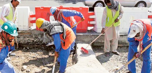 Midday Break for Outdoor Workers Begins in UAE