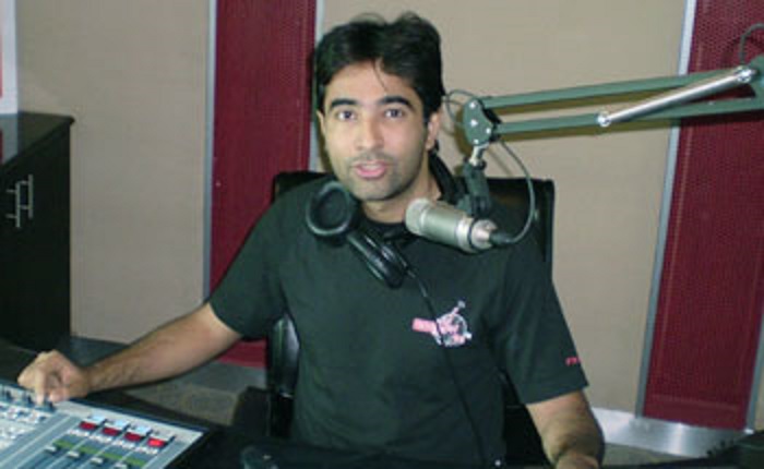 RJ Lokesh