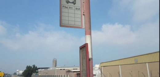 Aiwa Gulf Free Zone Bus Stop in Dubai