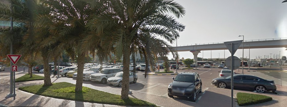 Al Jafiliya Bus Station 2 Bus Stop in Dubai