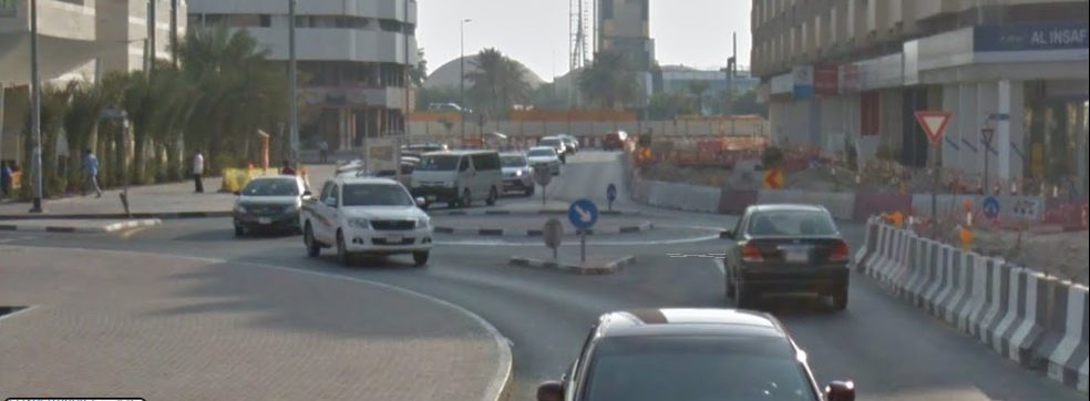 Al Karama Bus Station 1 Bus Stop in Dubai