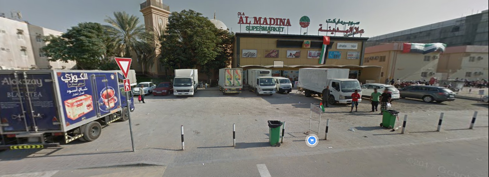 Ola AL Madina Supermarket Bus Stop in Dubai