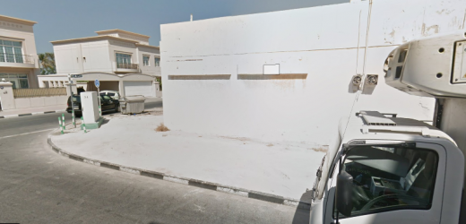 Beach Center 2  Bus Stop in Dubai